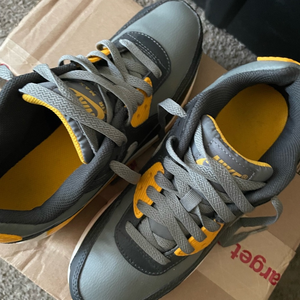 Nike Boys  Gray and Yellow Sneakers